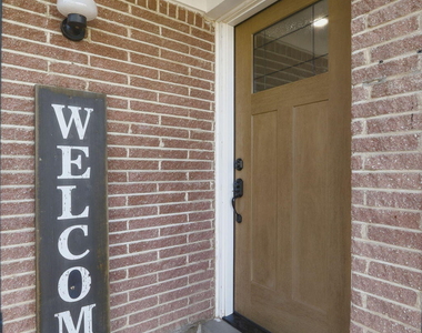 4873 Mcgregor Drive - Photo Thumbnail 3