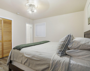 4873 Mcgregor Drive - Photo Thumbnail 30