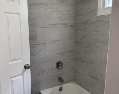 26 Hungerford Street - Photo Thumbnail 10