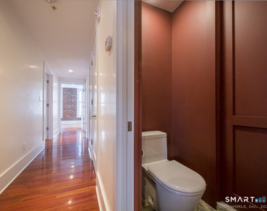 116 Crown Street - Photo Thumbnail 16