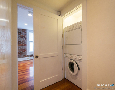 116 Crown Street - Photo Thumbnail 8