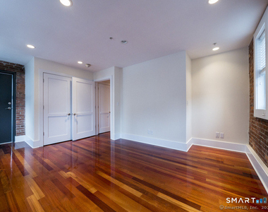 116 Crown Street - Photo Thumbnail 11