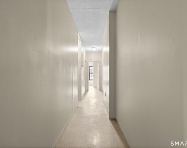 26 Lawrence Street - Photo Thumbnail 18