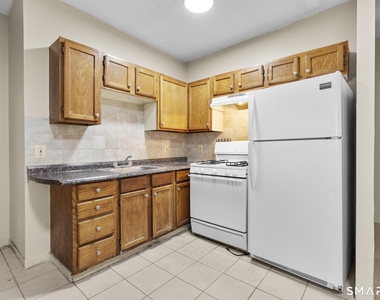 26 Lawrence Street - Photo Thumbnail 1