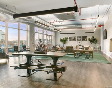 100 Commons Park - Photo Thumbnail 13
