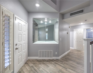 9785 Trail Rider Drive - Photo Thumbnail 6