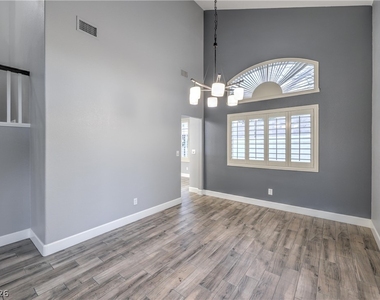 9785 Trail Rider Drive - Photo Thumbnail 9