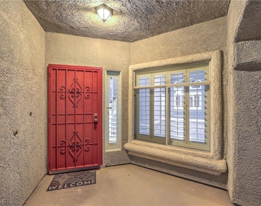 9785 Trail Rider Drive - Photo Thumbnail 5