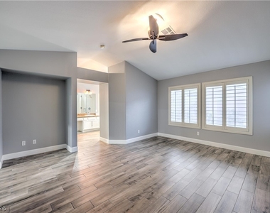 9785 Trail Rider Drive - Photo Thumbnail 24