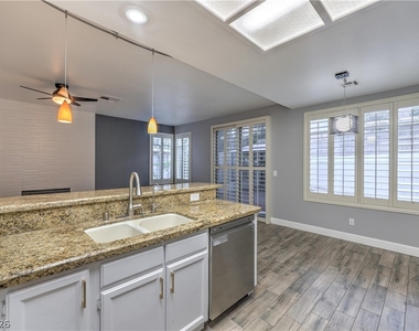 9785 Trail Rider Drive - Photo Thumbnail 17