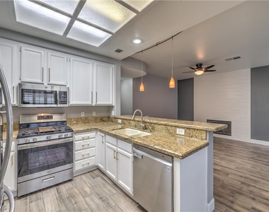 9785 Trail Rider Drive - Photo Thumbnail 16