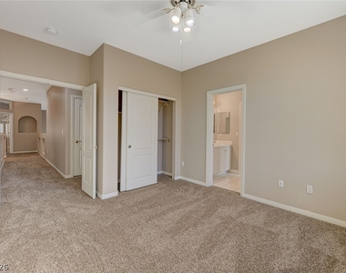 1934 Grey Eagle Street - Photo Thumbnail 45