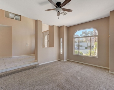 1934 Grey Eagle Street - Photo Thumbnail 5