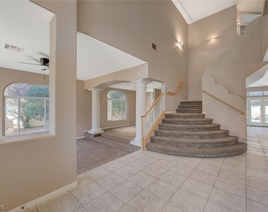 1934 Grey Eagle Street - Photo Thumbnail 1