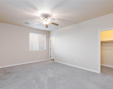 10956 Hunting Hawk Road - Photo Thumbnail 35