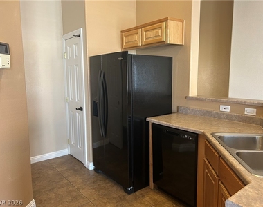 9440 Thunder Sky Street - Photo Thumbnail 6