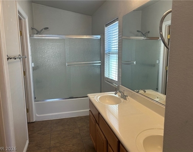 9440 Thunder Sky Street - Photo Thumbnail 10