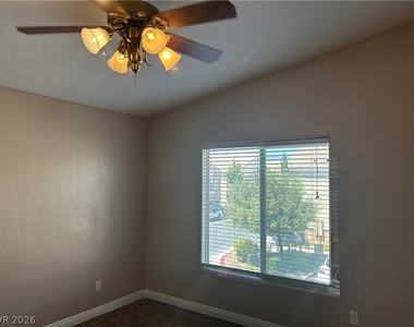 9440 Thunder Sky Street - Photo Thumbnail 7