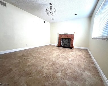 7054 Fenway Avenue - Photo Thumbnail 2