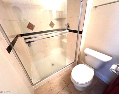 7054 Fenway Avenue - Photo Thumbnail 23