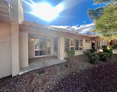 9320 Villa Ridge Drive - Photo Thumbnail 18