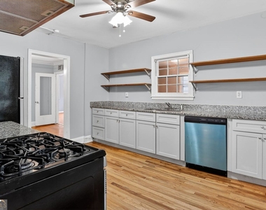 2728 Winburn Terrace - Photo Thumbnail 4