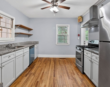 2728 Winburn Terrace - Photo Thumbnail 5