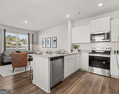 5976 Skylar Drive - Photo Thumbnail 5