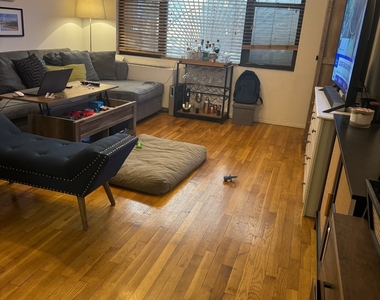 70 East 12th Street - Photo Thumbnail 1