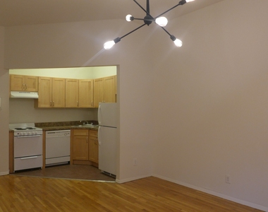 70 East 12th Street - Photo Thumbnail 8