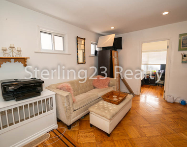 42-3 21st Avenue - Photo Thumbnail 7