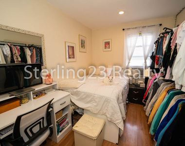 42-3 21st Avenue - Photo Thumbnail 6