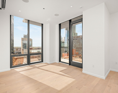 4115 24th Street - Photo Thumbnail 2