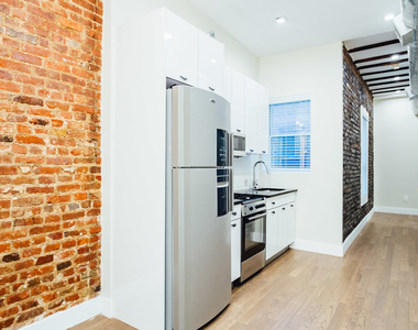 22 Granite St Bushwick - Photo Thumbnail 5