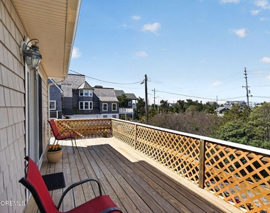 1521 Ocean Avenue - Photo Thumbnail 8