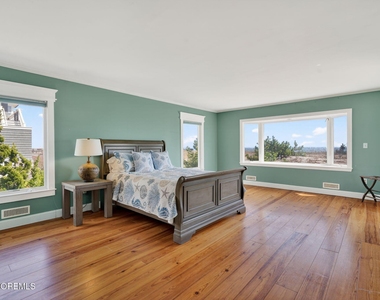 1521 Ocean Avenue - Photo Thumbnail 24