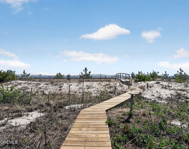 1521 Ocean Avenue - Photo Thumbnail 9