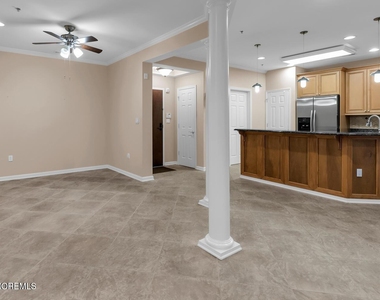 22 Cooper Avenue - Photo Thumbnail 3