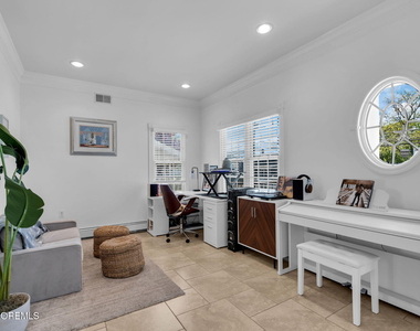 310 18th Avenue - Photo Thumbnail 4