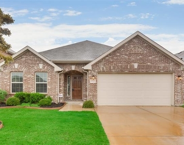 4721 Lazy Oaks Street - Photo Thumbnail 1