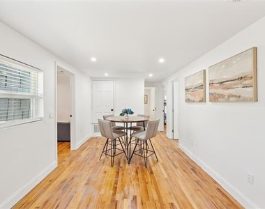 229 Sherman Drive - Photo Thumbnail 24
