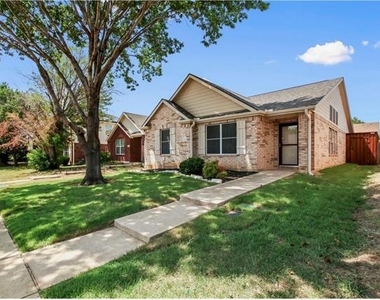 9005 Stewart Street - Photo Thumbnail 1