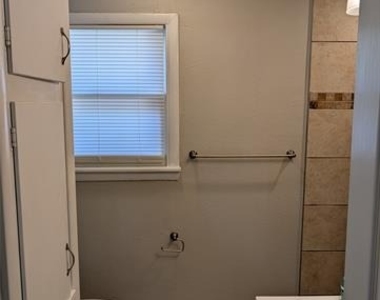 3745 Willomet Avenue - Photo Thumbnail 17