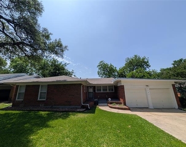 3745 Willomet Avenue - Photo Thumbnail 1