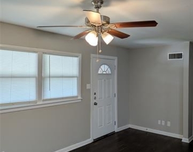 3745 Willomet Avenue - Photo Thumbnail 2