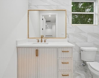 2343 Fatima Avenue - Photo Thumbnail 21