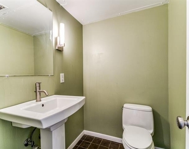 4112 Bowser Avenue - Photo Thumbnail 10