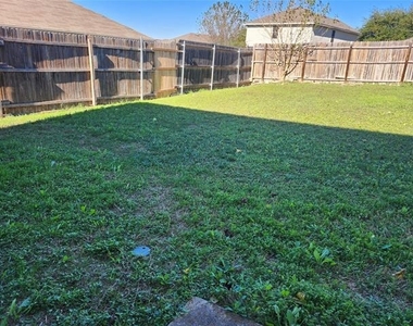 5100 Waterford Drive - Photo Thumbnail 18