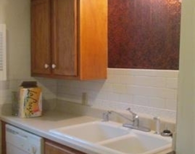 203 N Colson - Photo Thumbnail 12
