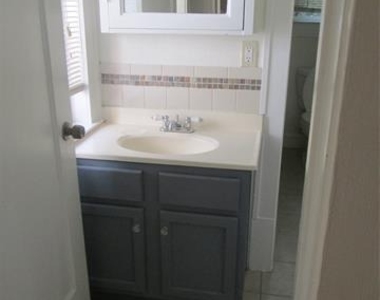 203 N Colson - Photo Thumbnail 11